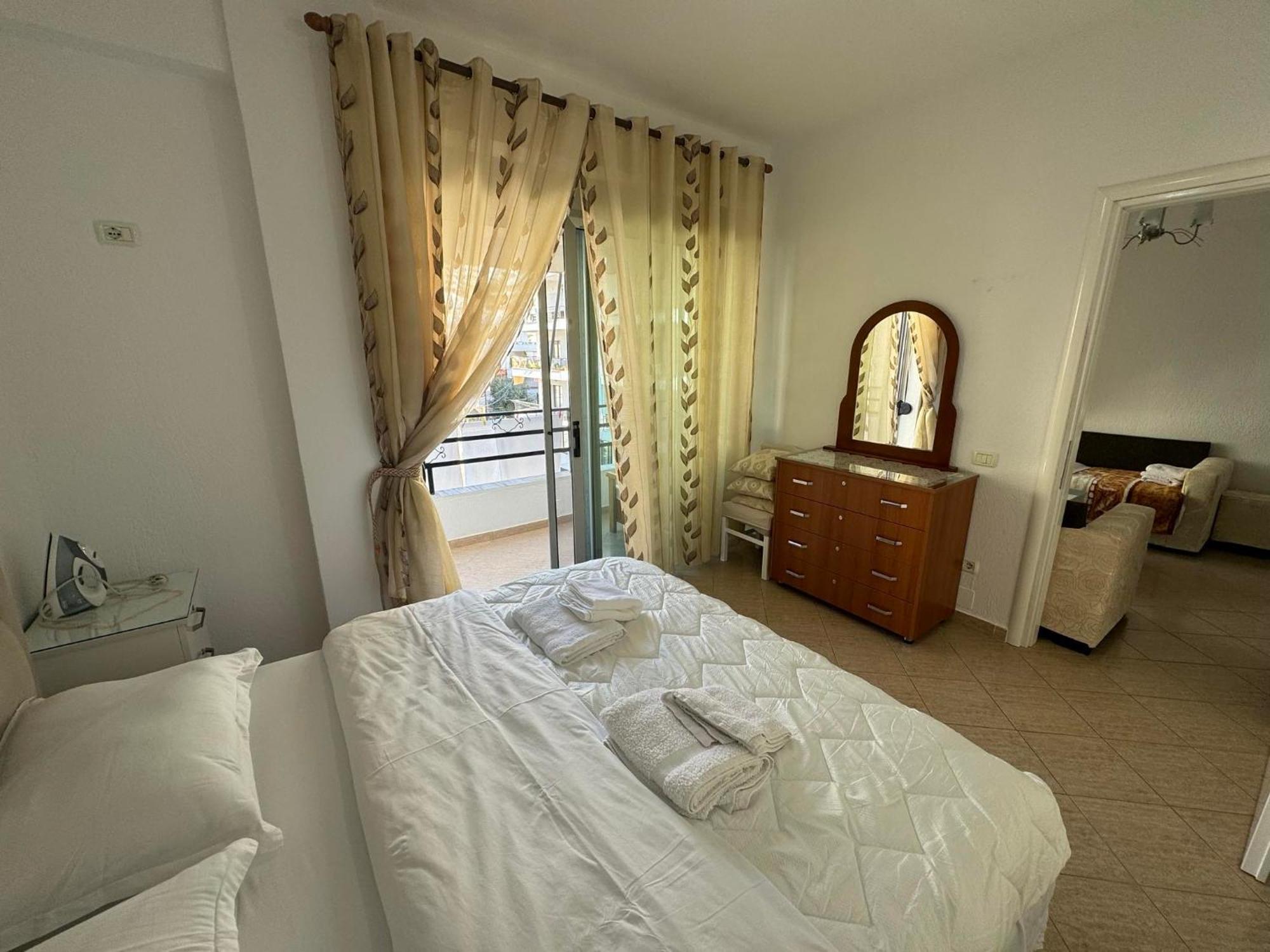 Taulant Apartment Sarande Exterior photo