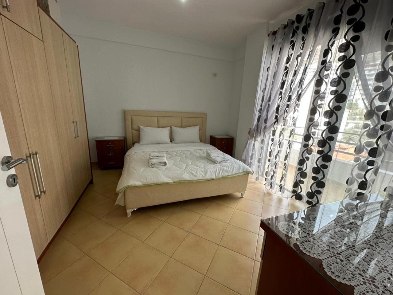 Taulant Apartment Sarande Exterior photo